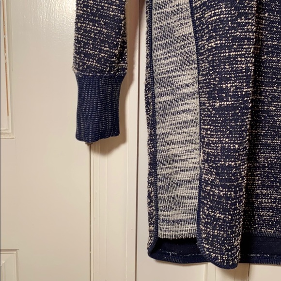 BCBG sweater dress - Picture 3 of 4